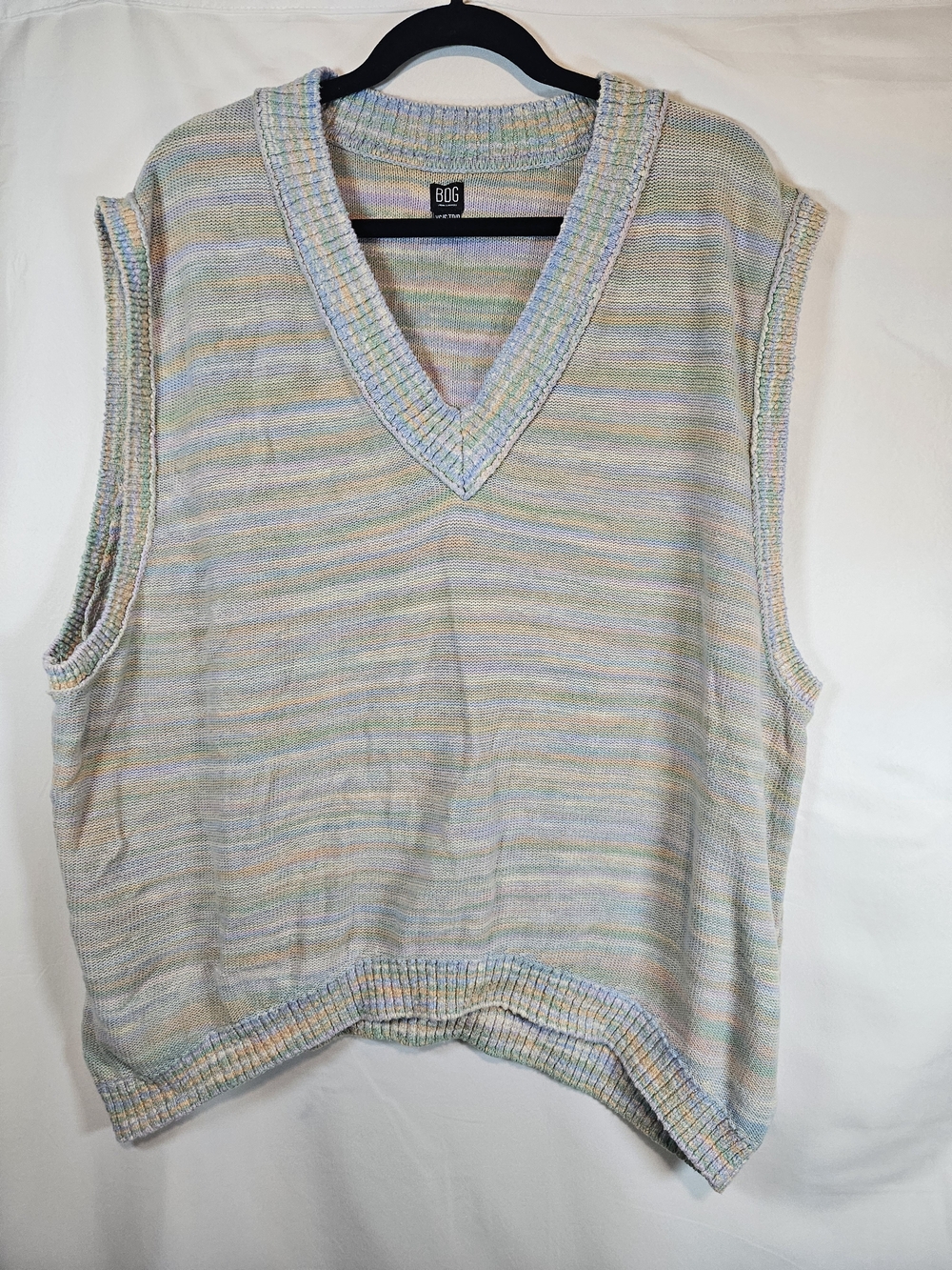 BDG Pastel Striped V-Neck Knit Vest in Mint, Lavender, Peach, Cream